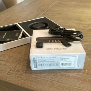 Nike + fuel band accessories